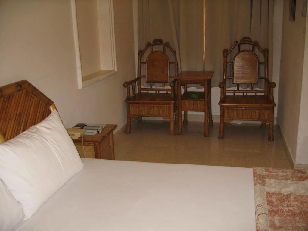 Thien Tue Hotel Ho-Chi-Minh-Stadt Exterior foto